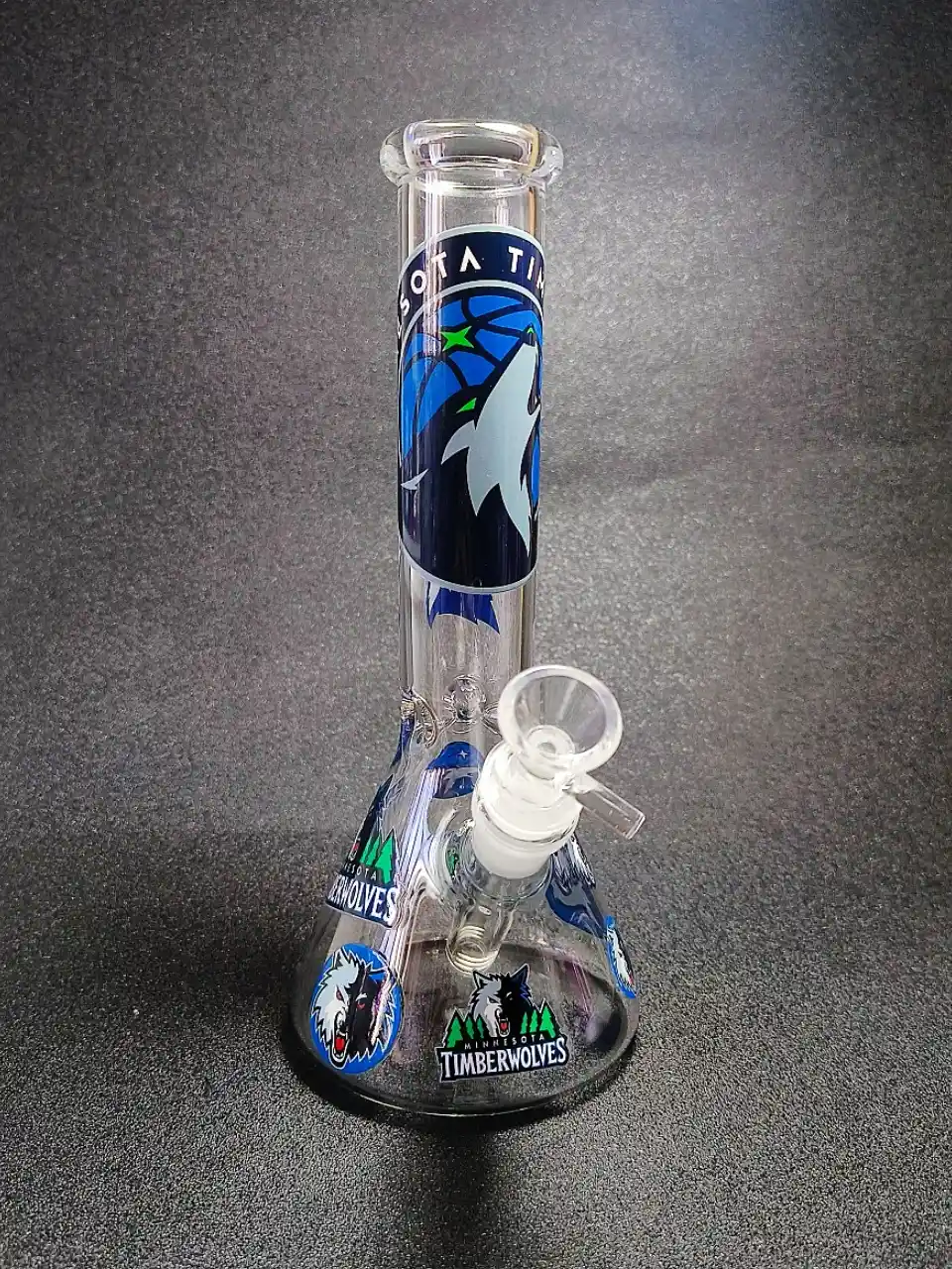 10" Minnesota Timberwolves Beaker Glass Bong