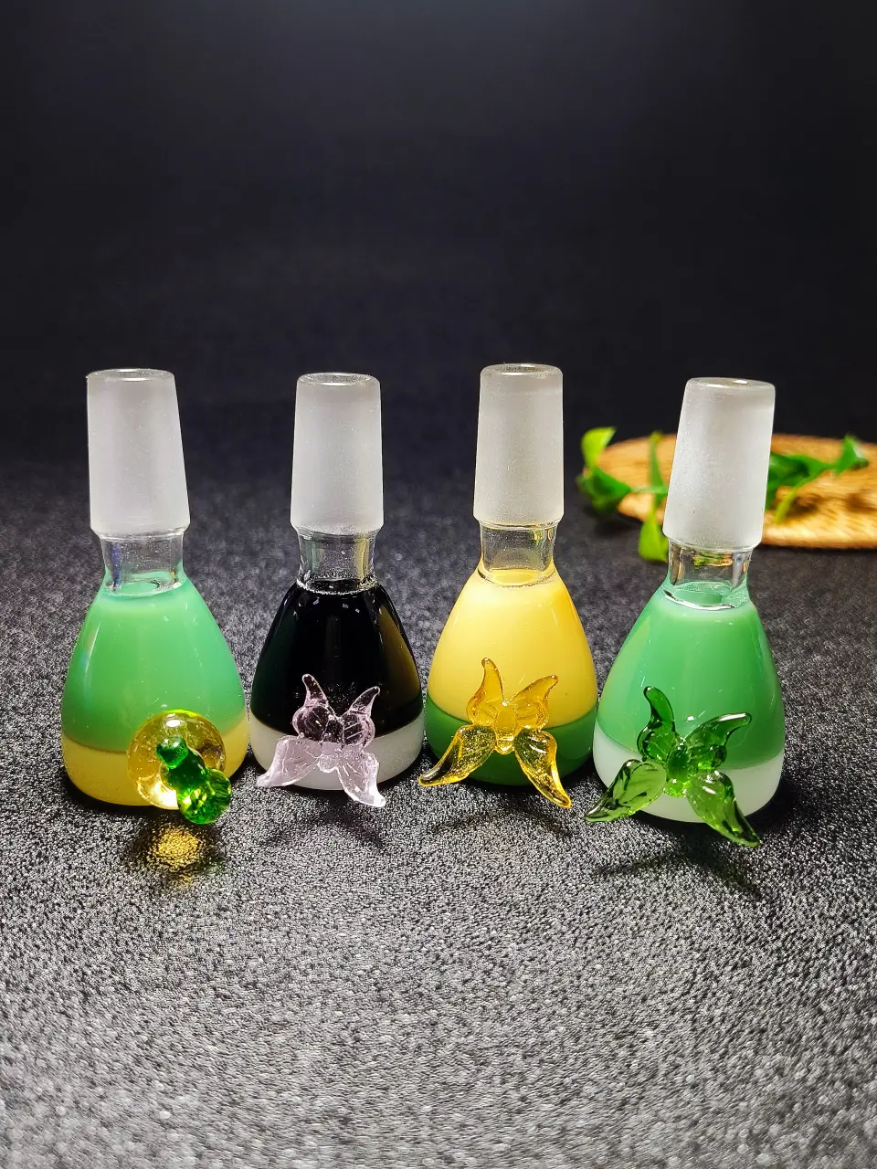 14mm Male Butterfly & Apple Borosilicate Glass Bowl