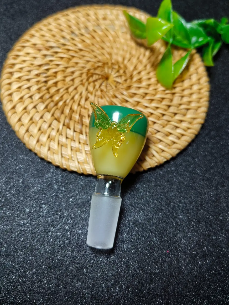 14mm Male Butterfly & Apple Borosilicate Glass Bowl - Image 4