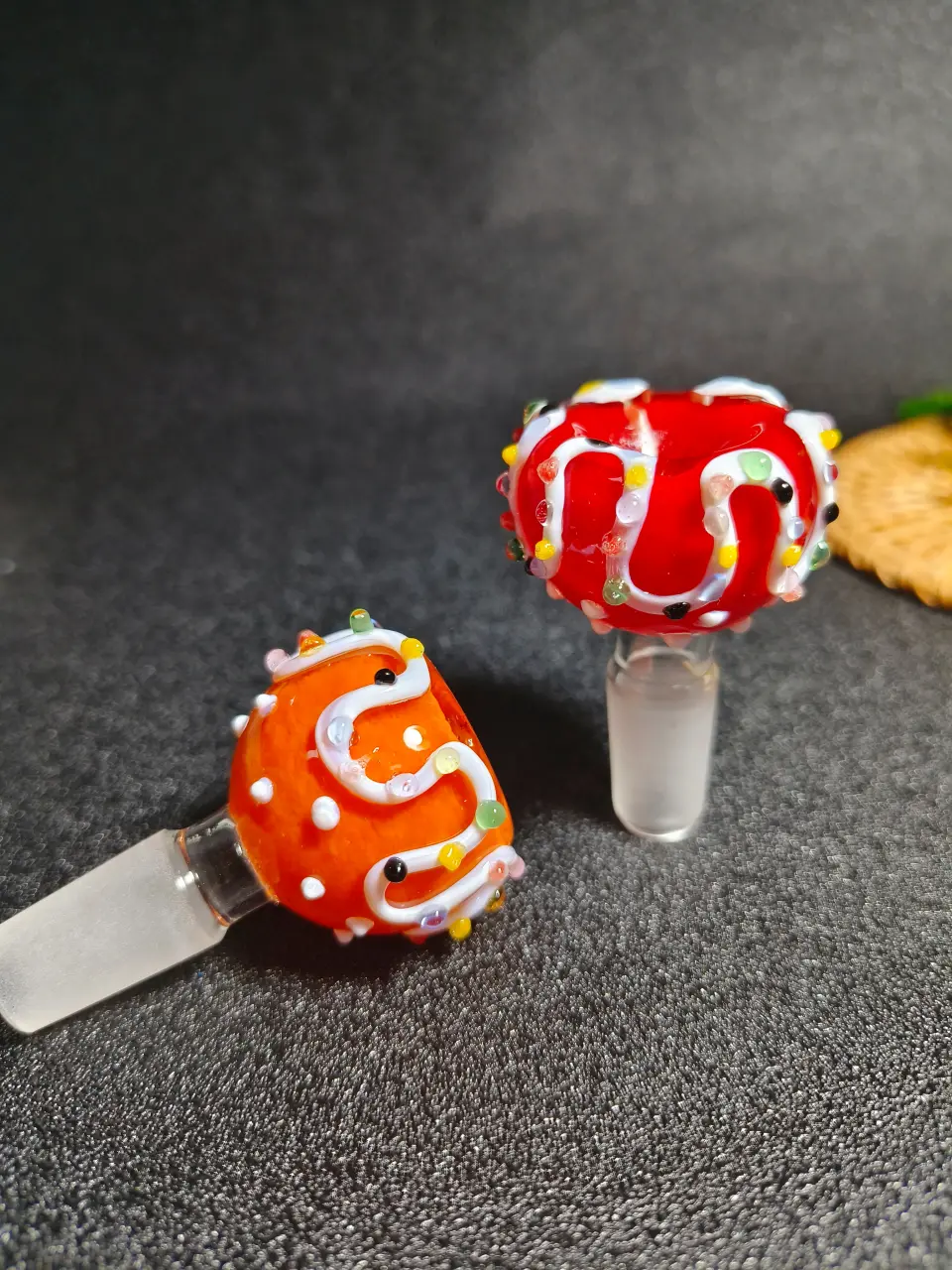 14mm Male Festive Candy Style Borosilicate Glass Bong Bowl - Image 2