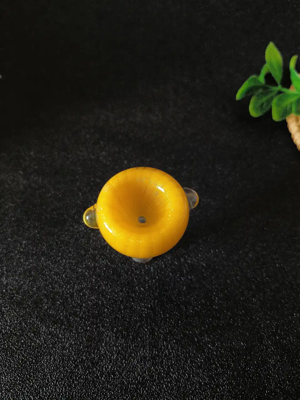 14mm Male Pale Yellow Pumpkin Texture Glass Bong Bowl - Image 4