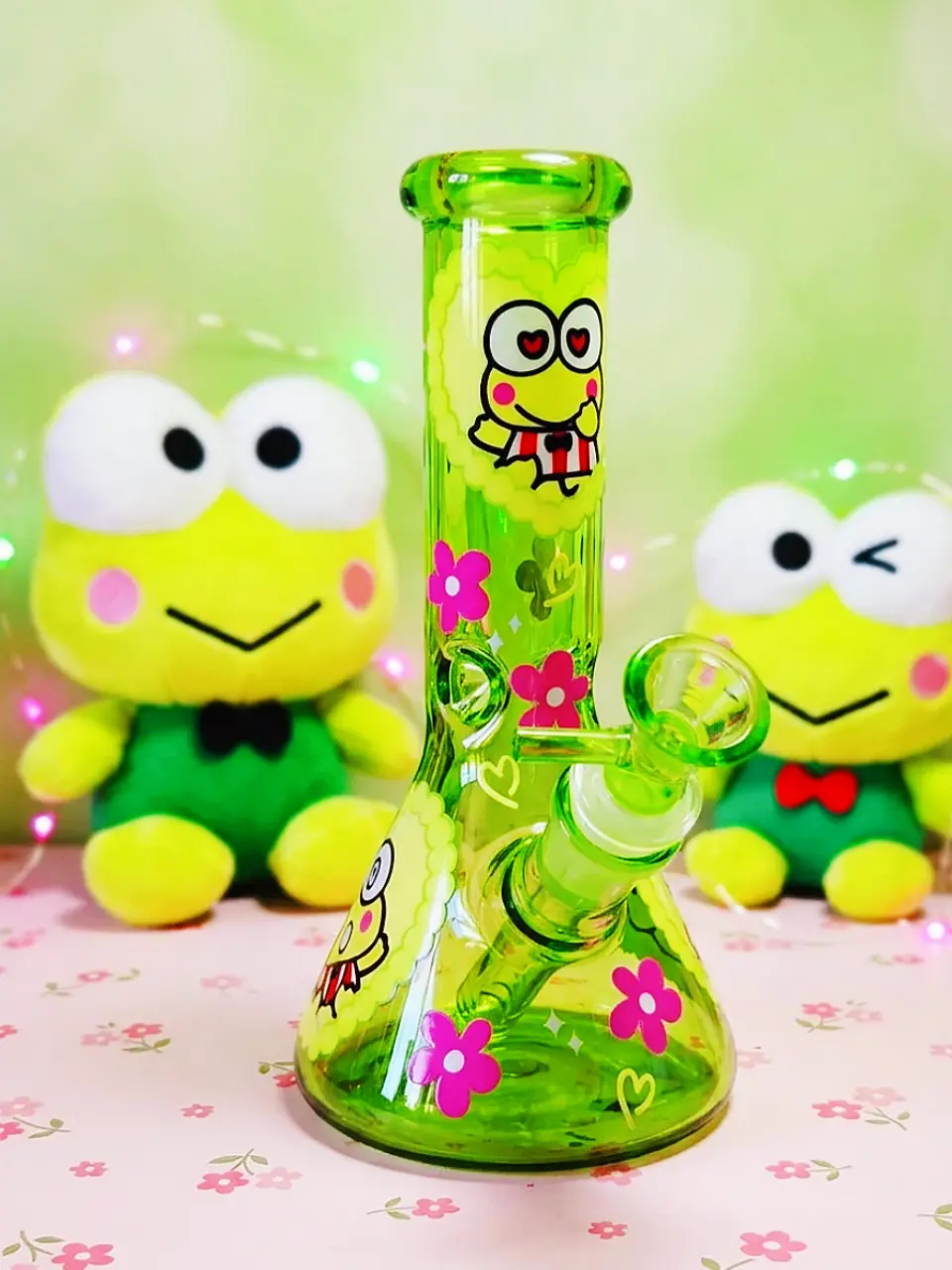 8 Inch Heart Keroppi Green Borosilicate Beaker Bong - Image 6