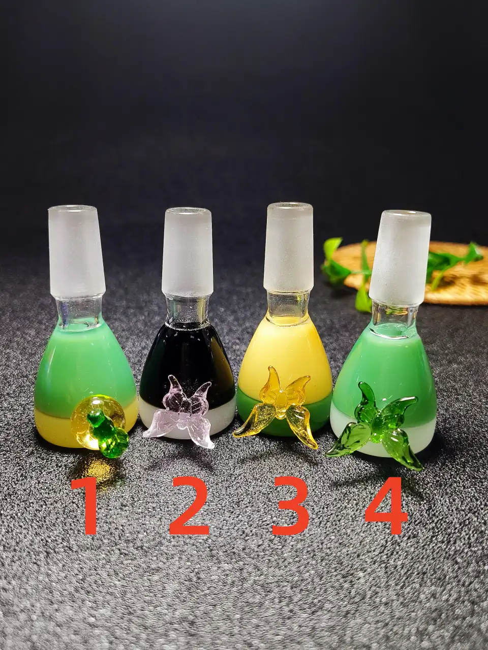 14mm Male Butterfly & Apple Borosilicate Glass Bowl - Image 2