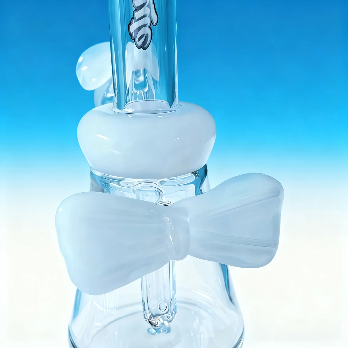 7-Inch Bow Accent Clear Glass Bong with White Details - Image 3