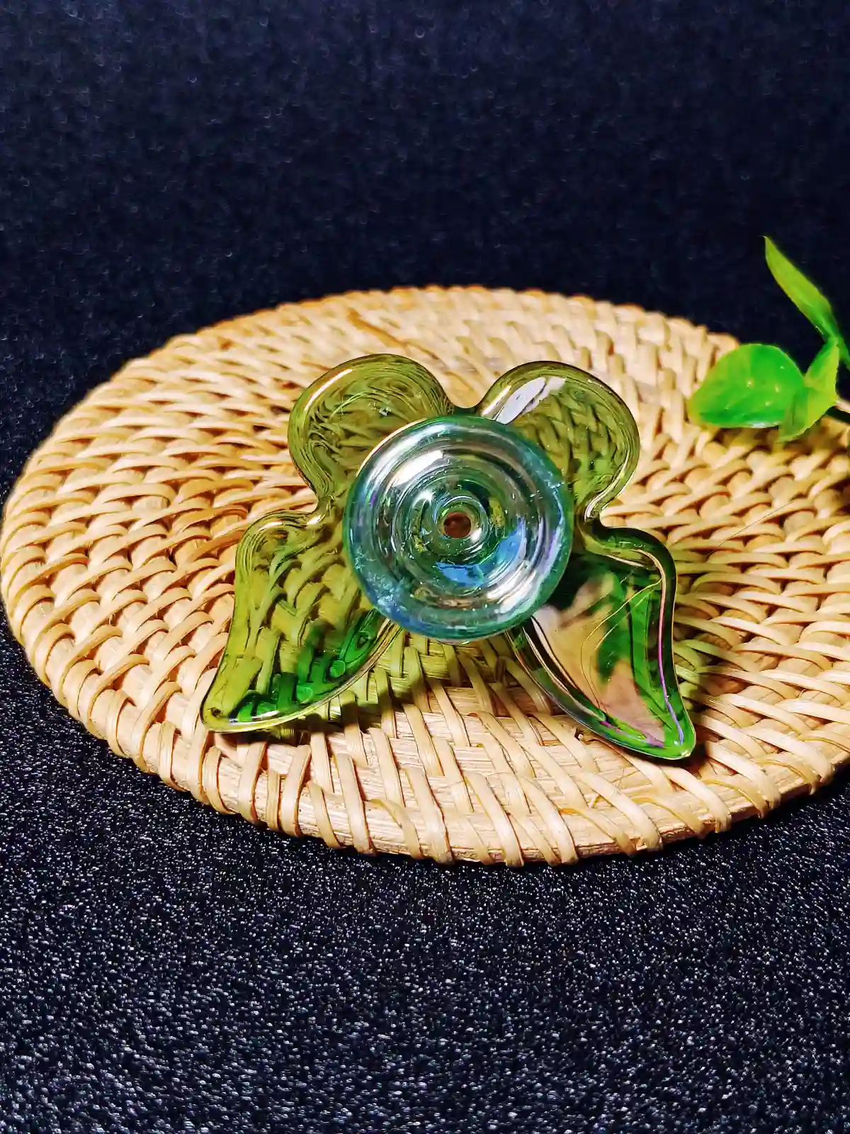 14mm Male Green Butterfly Borosilicate Glass Bong Bowl - Image 5