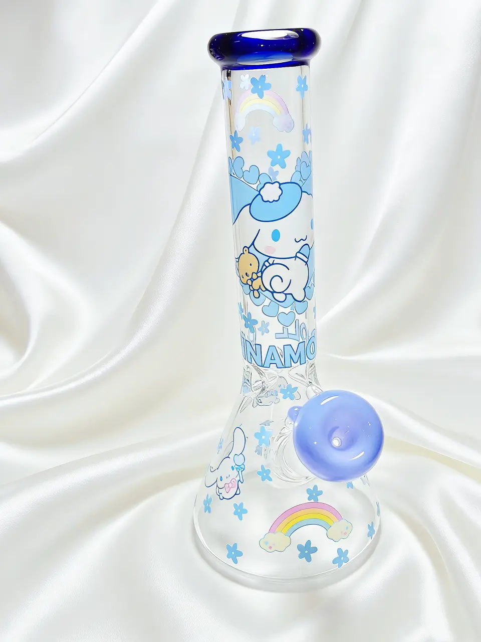 Cinnamoroll Dreamy Sky-Blue Beaker Glass Bong, 10 Inch - Image 4