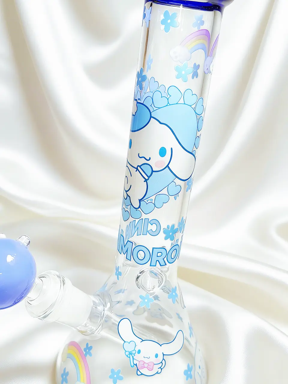 Cinnamoroll Dreamy Sky-Blue Beaker Glass Bong, 10 Inch - Image 8